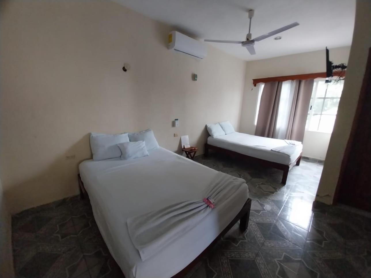 Hotel Maria Jose Felipe Carrillo Puerto Екстериор снимка