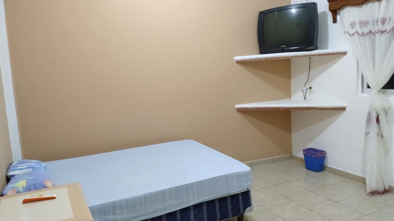 Hotel Maria Jose Felipe Carrillo Puerto Екстериор снимка